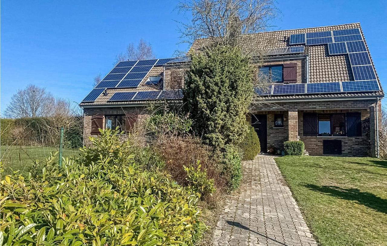 Stunning Apartment In Bastogne With Wifi Eksteriør billede